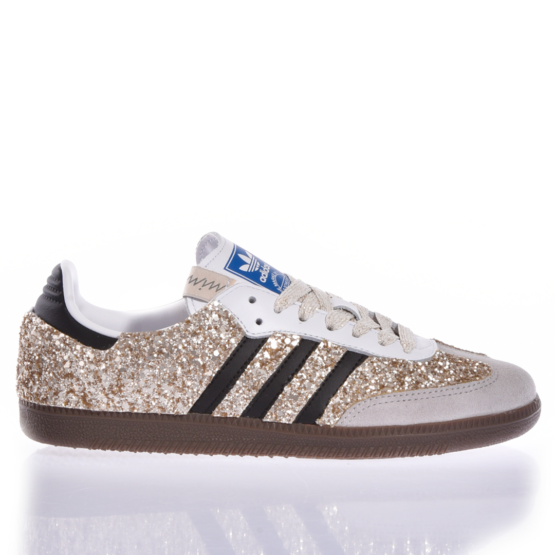 Adidas Samba Custom: Customize your shoes! Adidas Samba Custom: Customize your shoes!