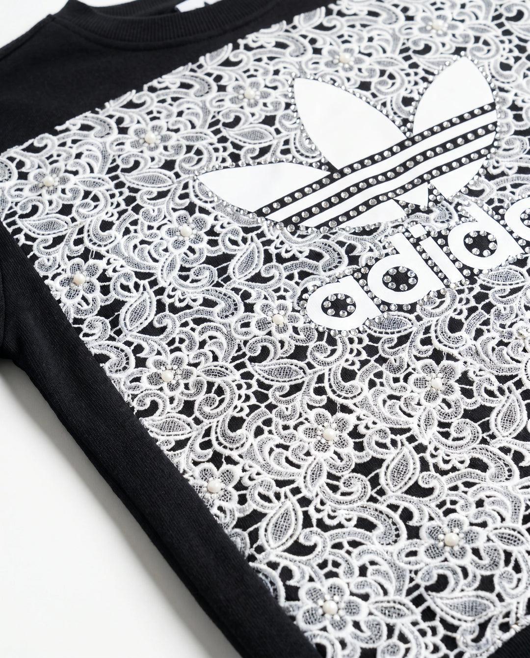 SWEATSHIRT ADIDAS FLORA BLACK